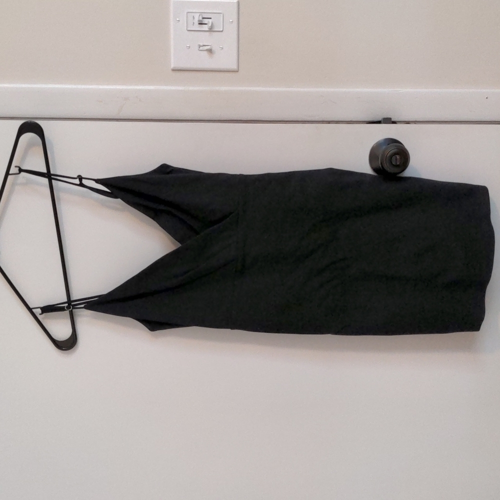 Lulu's little black dress